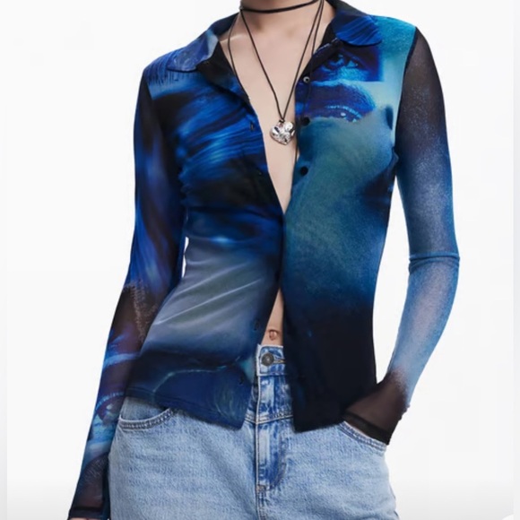 NEW Desigual Top Size Medium - Picture 2 of 4